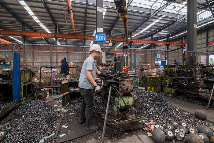 安徽网架配件-螺栓球加工车间